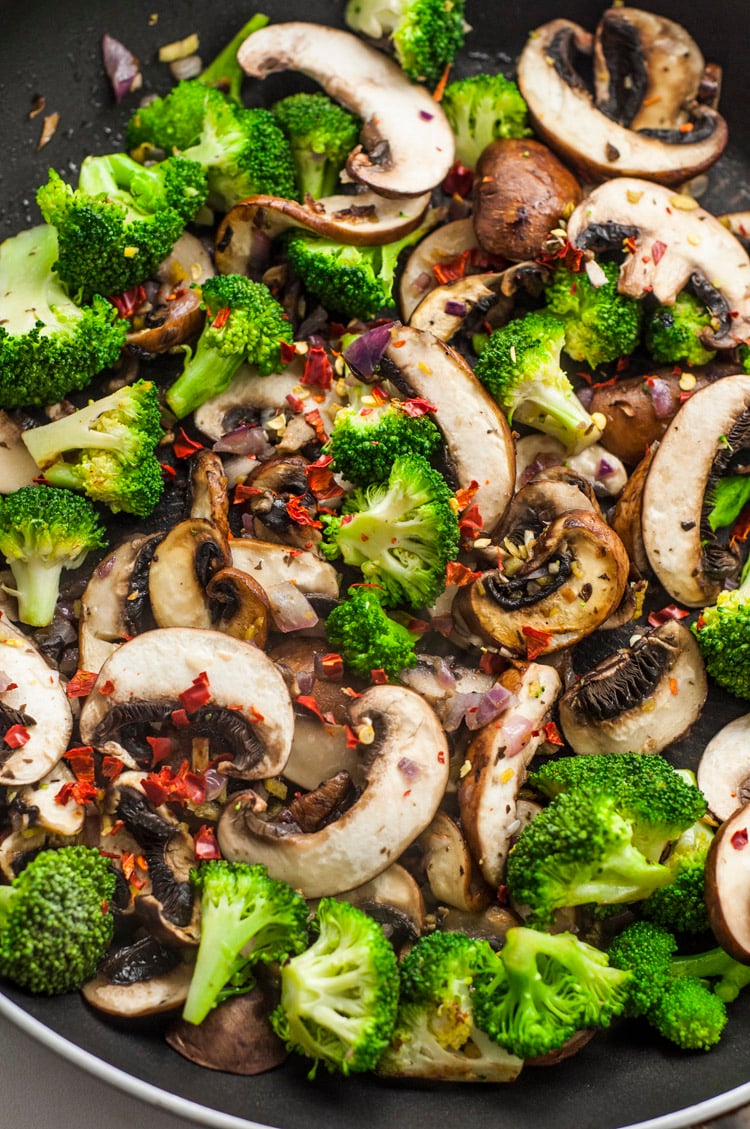 Broccoli Mushroom Stir-Fry