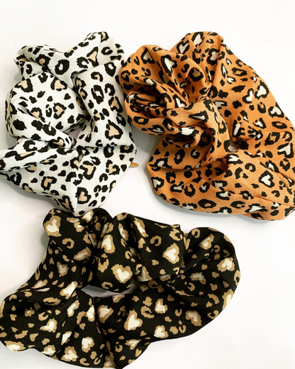 Heart Cheetah Print Scrunchie with zipper - 3 colors